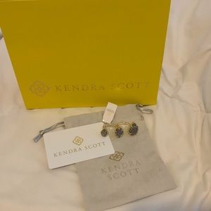 NWT Naomi Gold/Plat S/M + $10 KS Gift Card!
